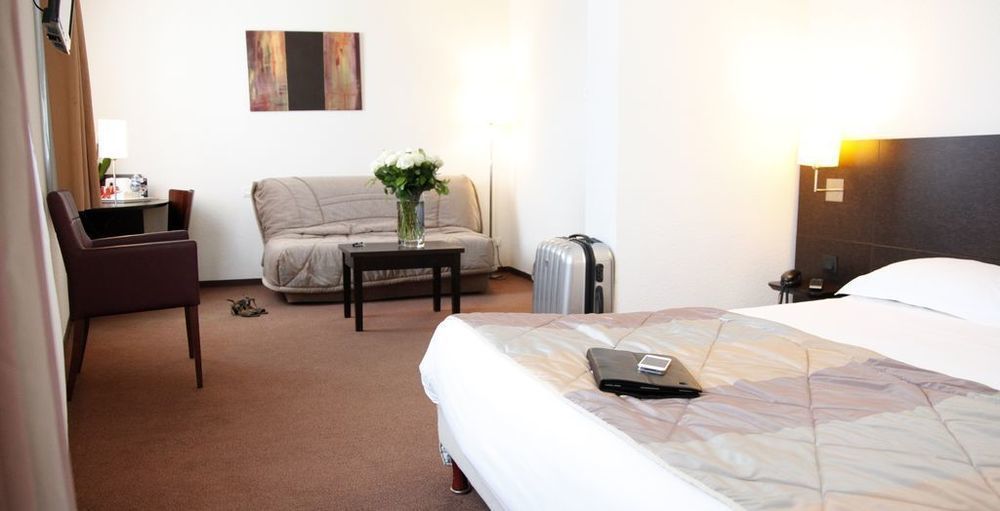 Brit Hotel Du Stade Rennes Ouest Kültér fotó